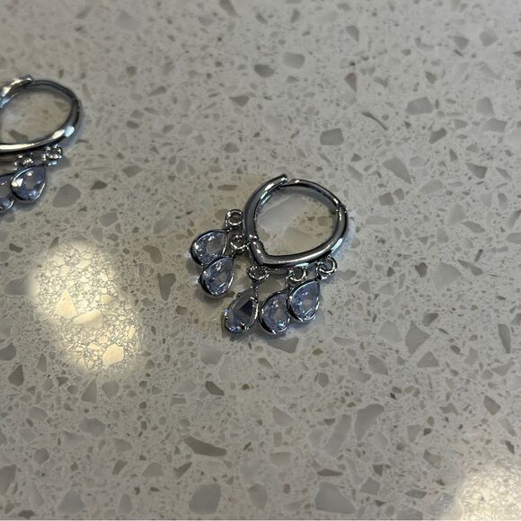 Elegant Sparkling Water Drop Shaped Zirconia Hoop Earrings - Picture 7 of 9